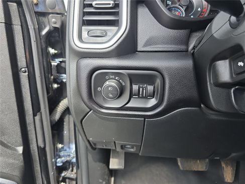 Used 2022 RAM 2500 Laramie w/ Night Edition AWD/4WD image 33