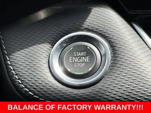 Used 2026 Chevrolet Equinox LT w/ Safety and Technology Package FWD image 25
