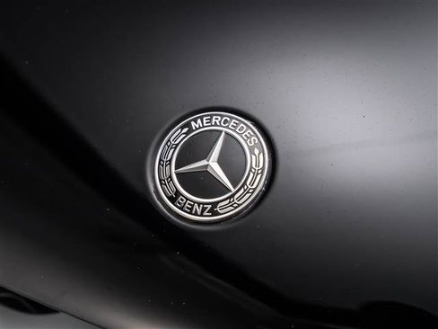 Used 2022 Mercedes-Benz GLC 300 image 10