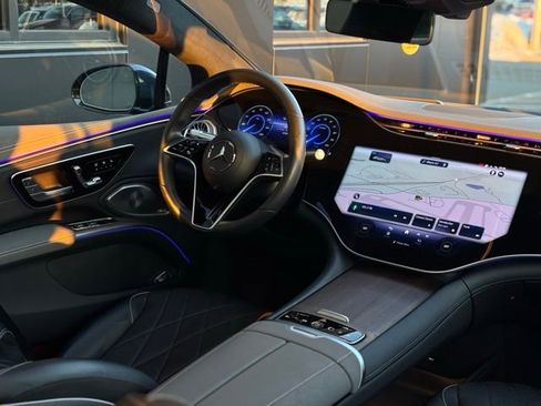 Certified 2023 Mercedes-Benz EQS 580 4MATIC Sedan image 64