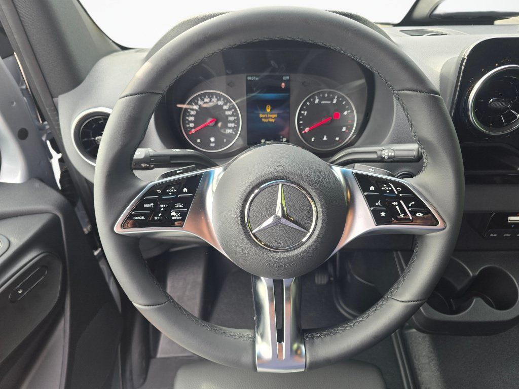 New 2026 Mercedes-Benz Sprinter 2500 image 33