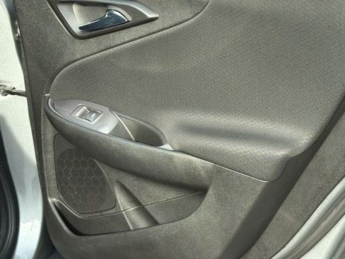 Used 2024 Chevrolet Malibu LS image 37