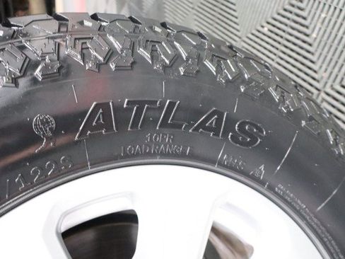 Used 2024 Ford F250 XLT w/ FX4 Off-Road Package AWD/4WD image 98