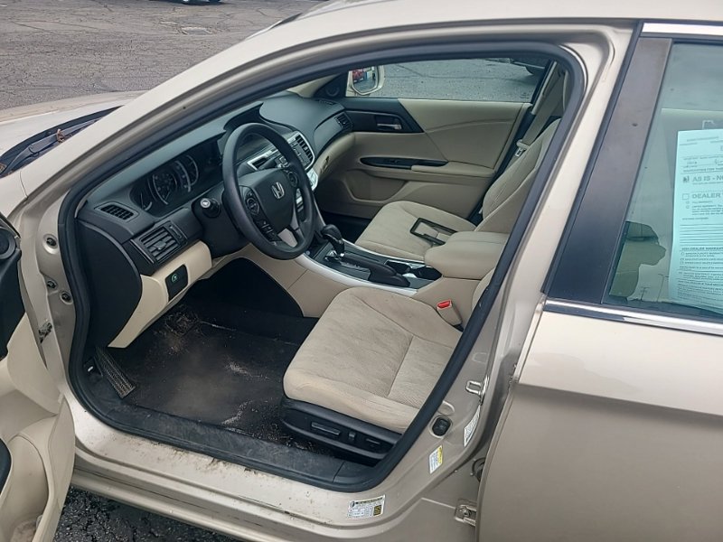 Used 2014 Honda Accord EX image 12