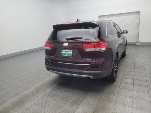 Used 2018 Kia Sorento EX AWD/4WD image 9