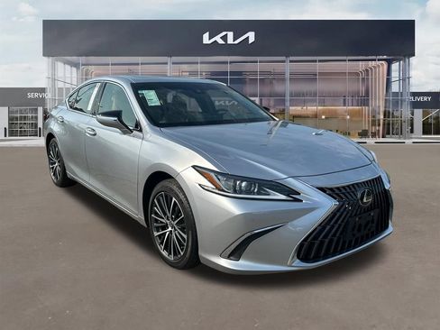 Used 2024 Lexus ES 350 w/ Premium Package FWD image 1