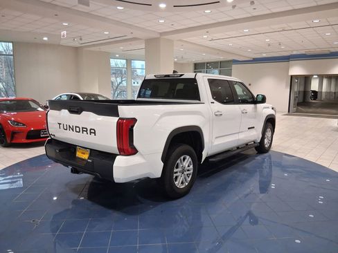 Used 2025 Toyota Tundra SR5 w/ SR5 Premium Package image 10