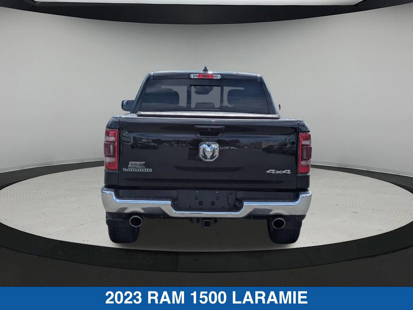Used 2023 RAM 1500 Laramie AWD/4WD image 5