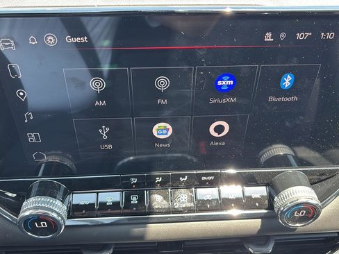 New 2025 GMC Canyon Elevation w/ Convenience Package image 30