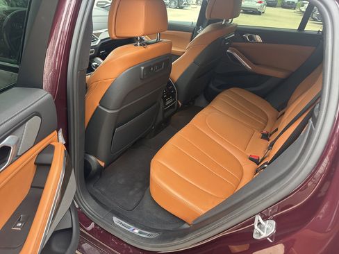 Used 2021 BMW X6 M50i AWD/4WD image 10