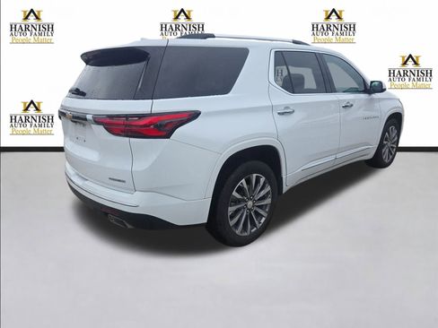 Used 2023 Chevrolet Traverse Premier image 5