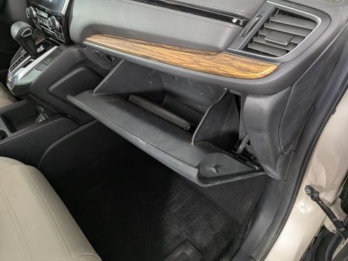 Used 2019 Honda CR-V EX image 29