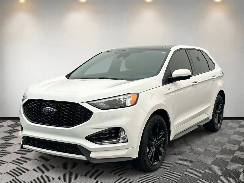 Certified 2023 Ford Edge ST-Line AWD/4WD image 6