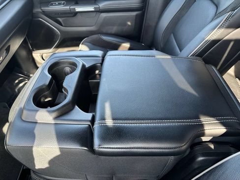 Used 2024 RAM 1500 Laramie AWD/4WD image 30