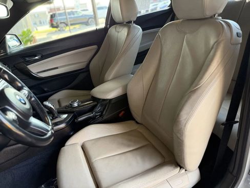 Used 2015 BMW M235i Coupe image 13