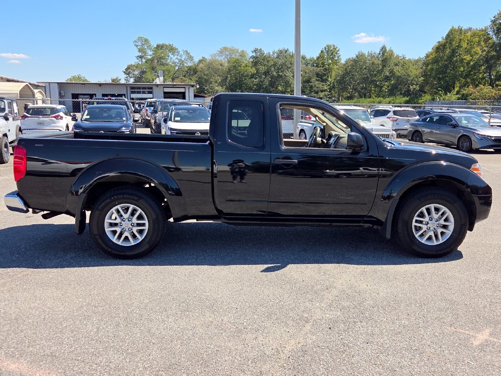Used 2017 Nissan Frontier SV RWD image 13