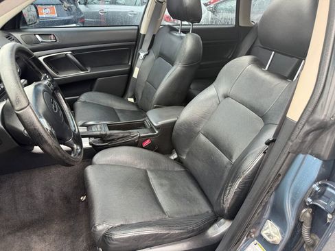 Used 2005 Subaru Outback 2.5XT Limited image 11