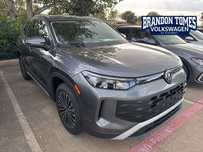 New 2025 Volkswagen Tiguan S