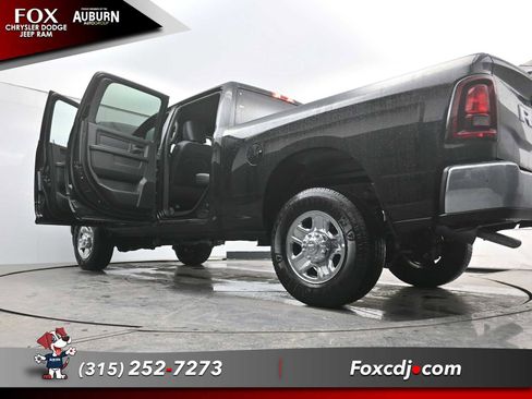 New 2026 RAM 2500 Tradesman w/ Chrome Appearance Group image 36