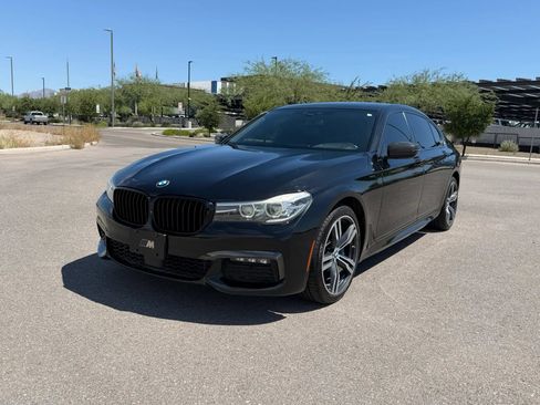 Used 2017 BMW 740i RWD image 8
