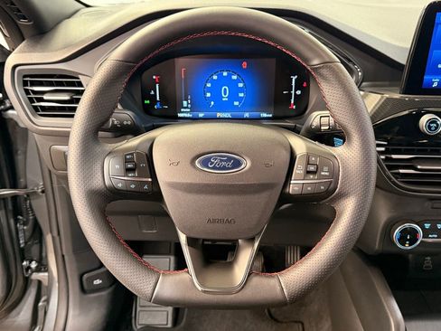 Certified 2025 Ford Escape ST-Line image 21