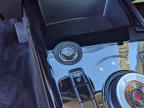 Certified 2025 Kia Niro Wind image 28