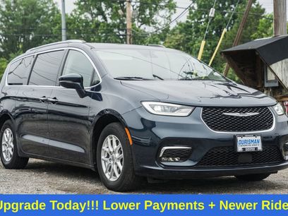 Used 2021 Chrysler Pacifica Touring-L