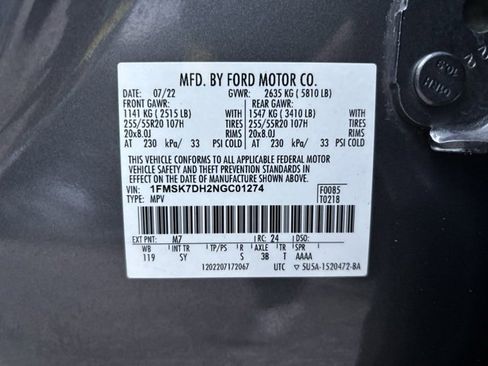 Used 2022 Ford Explorer XLT w/ Equipment Group 202A image 5