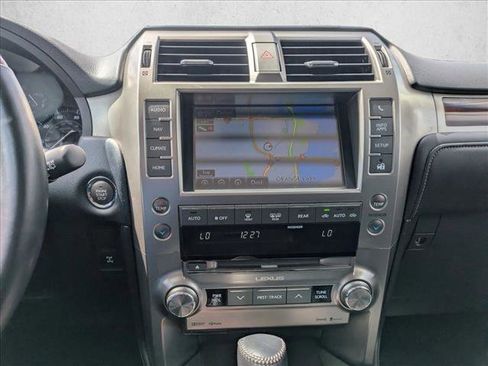 Used 2015 Lexus GX 460 w/ Premium Package image 12