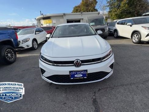 Used 2025 Volkswagen Jetta S FWD image 8