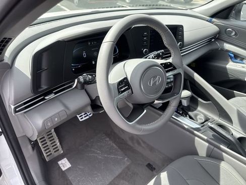 New 2026 Hyundai Elantra Sport FWD image 20