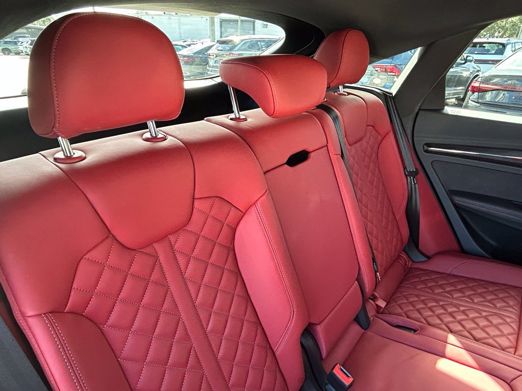 Used 2024 Audi SQ5 Prestige w/ Prestige Package AWD/4WD image 48