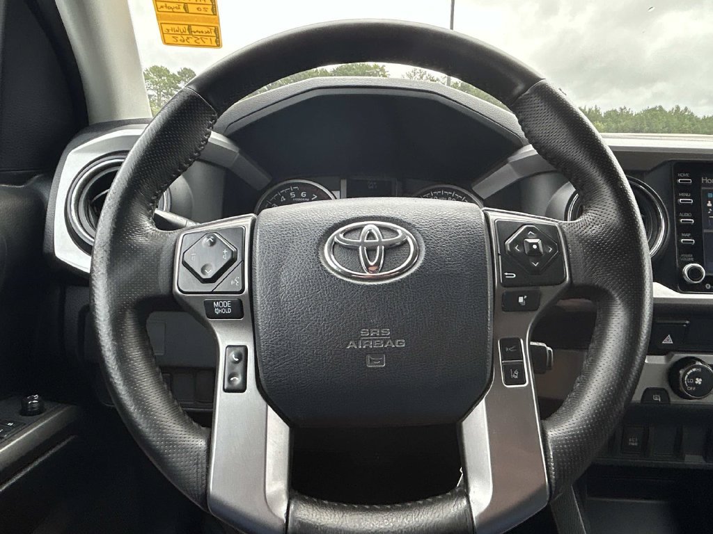 Used 2020 Toyota Tacoma SR5 RWD image 22