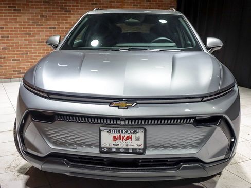New 2026 Chevrolet Equinox EV LT image 6
