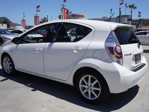 Used 2012 Toyota Prius C Three FWD image 5