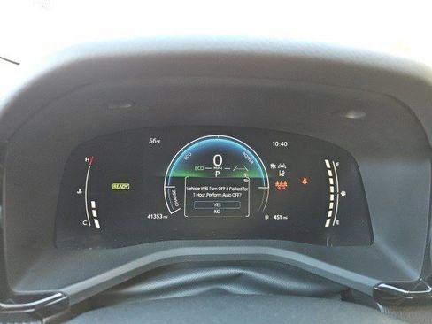 Used 2025 Toyota Camry SE image 22