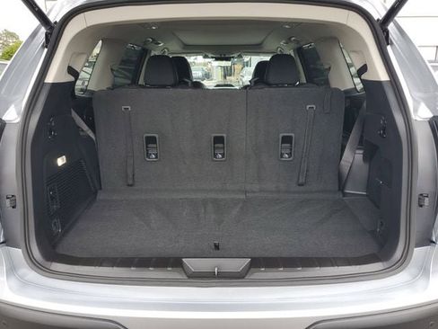 Certified 2025 Subaru Ascent Touring image 9