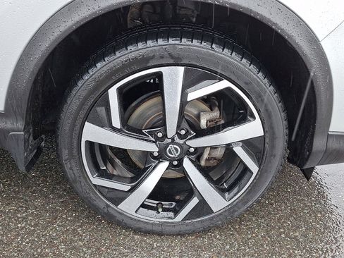 Used 2022 Nissan Rogue Sport SL w/ Premium Package AWD/4WD image 8