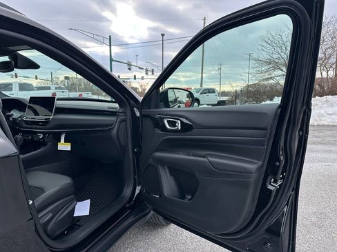 New 2026 Jeep Compass Latitude AWD/4WD image 25