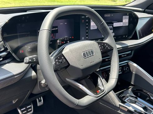 New 2026 Audi SQ5 Premium Plus AWD/4WD image 17