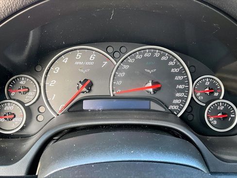 Used 2007 Chevrolet Corvette Convertible w/ Preferred Equipment Group image 11