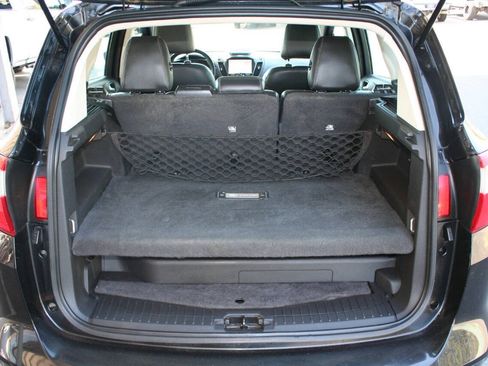 Used 2014 Ford C-MAX Energi SEL FWD image 24