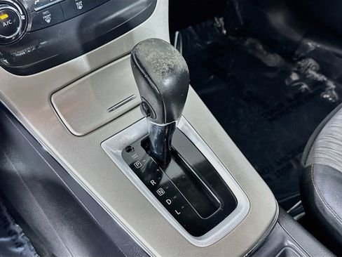 Used 2015 Nissan Sentra SV FWD image 15