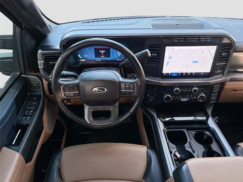 Used 2023 Ford F250 Lariat w/ Chrome Package image 26