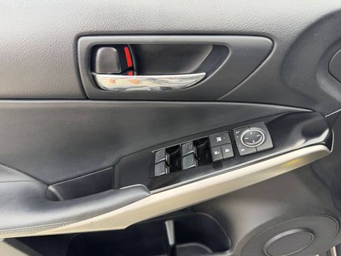 Used 2014 Lexus IS 250 AWD w/ Navigation Package image 28
