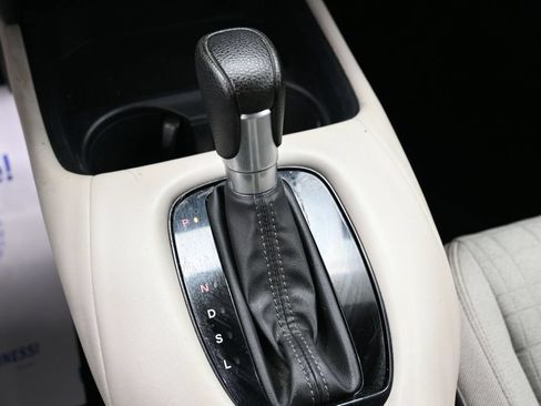 Used 2023 Honda HR-V LX image 23