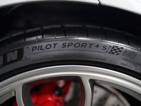 Used 2016 Porsche Cayman GT4 RWD image 36