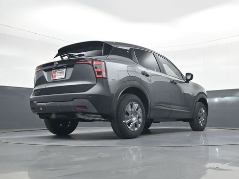 New 2026 Nissan Kicks S image 21