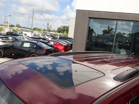 Used 2024 Dodge Durango GT RWD image 20