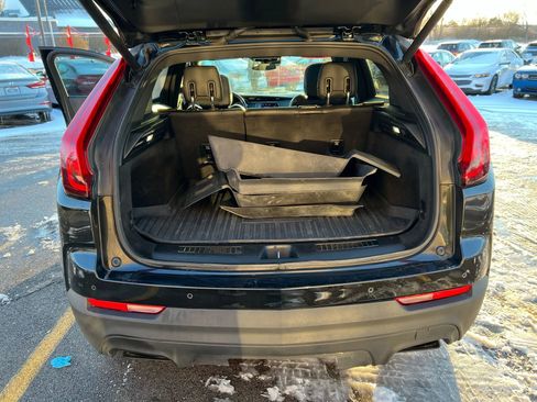 Used 2021 Cadillac XT4 Premium Luxury w/ Cold Weather Package FWD image 25